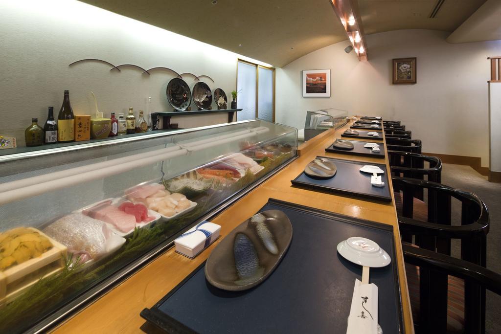 Miyako Hotel Yokkaichi Exteriör bild